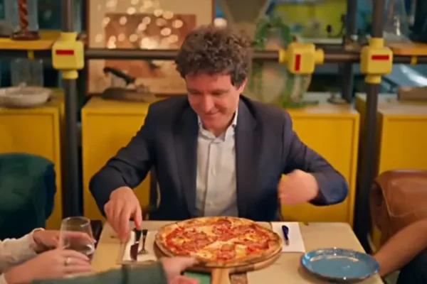 Nicușor Dan și bugetul României: „De ani de zile noi plătim o pizza medie și mâncăm o pizza mare. Diferența trebuie plătită”