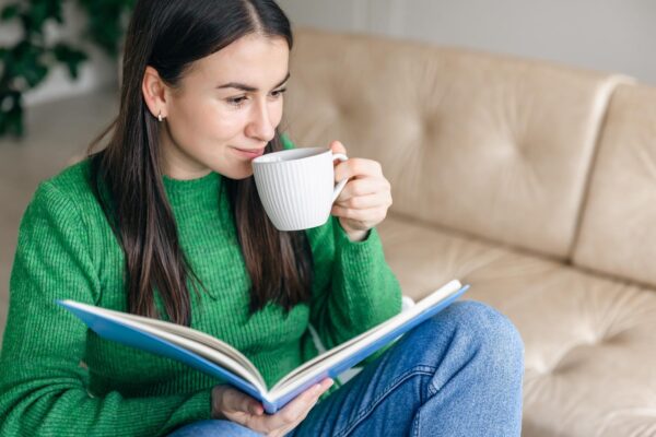 Cafeaua de după prânz îți afectează somnul? Cum îți urmărești reacțiile